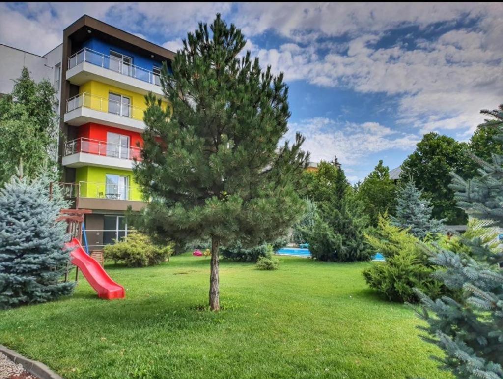 Tranzzit Airport Apartment II Otopeni Exteriör bild